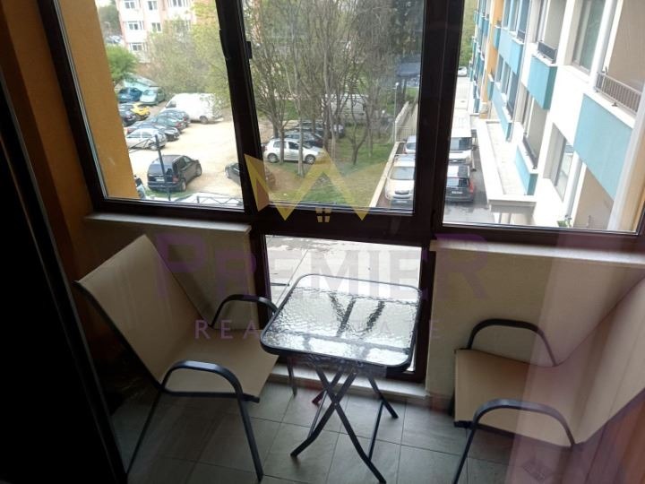 En renta  2 dormitorios Varna , Mladost 2 , 90 metros cuadrados | 79232106 - imagen [13]