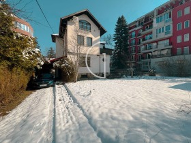 Andar da casa Pavlovo, Sofia 1