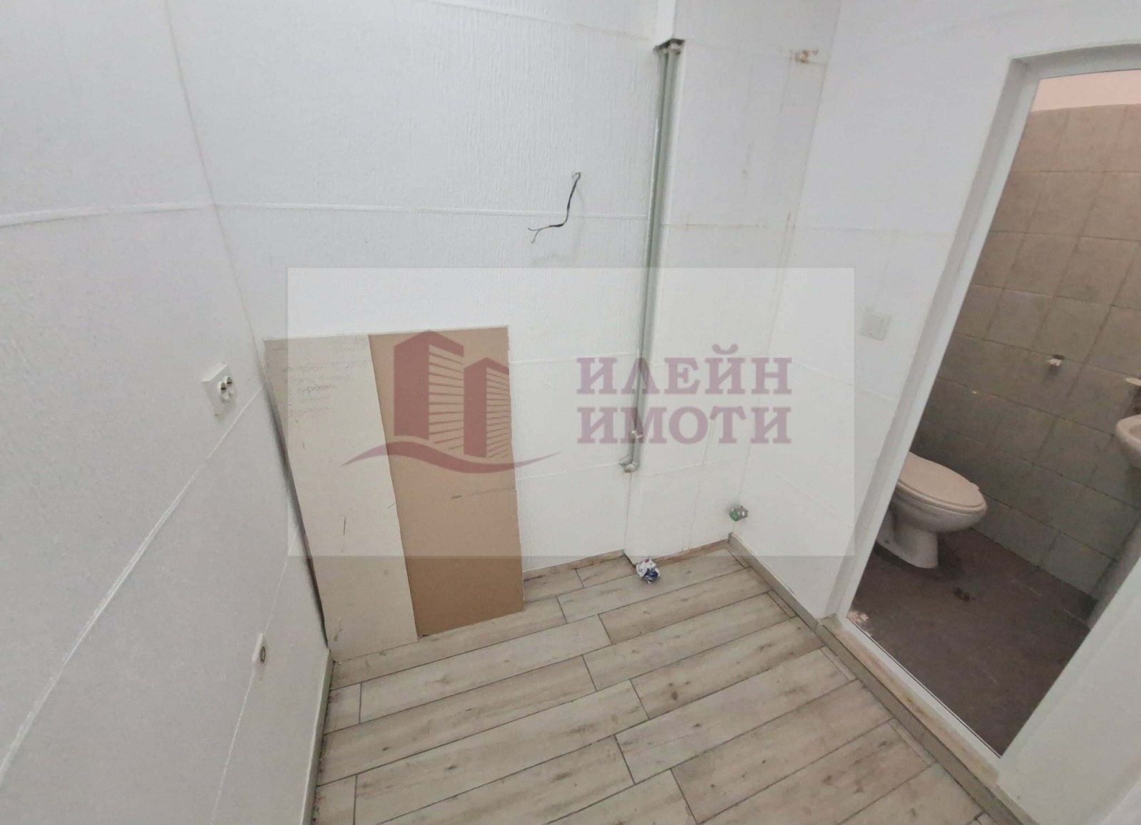 Дава под наем ОФИС, гр. Русе, Родина 1, снимка 4 - Офиси - 55737539