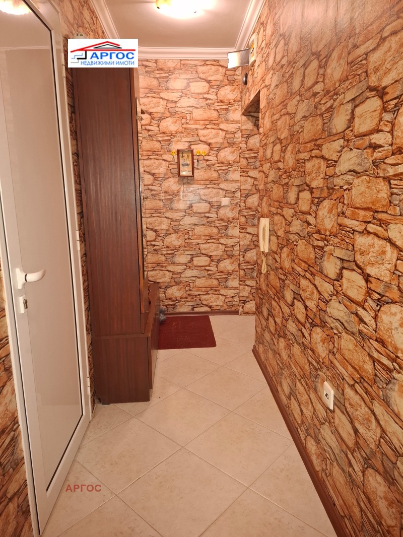 Дава под наем 2-СТАЕН, гр. Бургас, Възраждане, снимка 4 - Апартаменти - 52413548