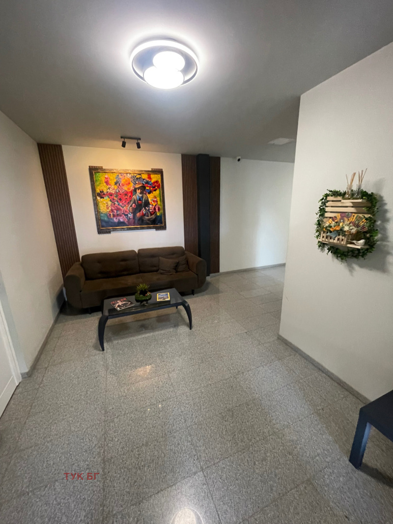Do wynajęcia  Biuro Sofia , Krastowa wada , 75 mkw | 38933363 - obraz [8]