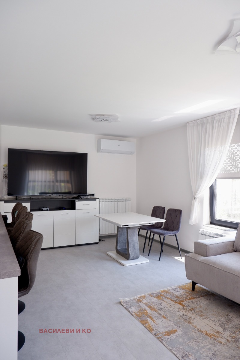 Kiadó  3 hálószobás Sofia , Darvenica , 150 négyzetméter | 66156005 - kép [4]