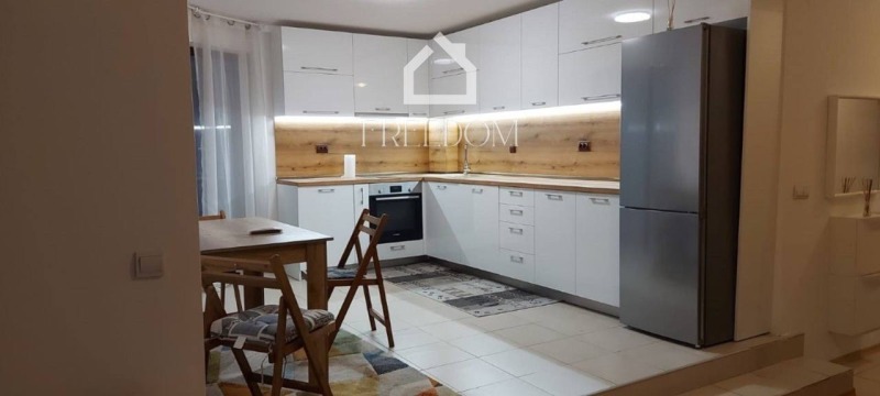 Дава под Наем 2-СТАЕН в град Варна, Бриз - 75 кв.м / 600 € » 1 173.50 лв., ФРИДОМ ВАРНА