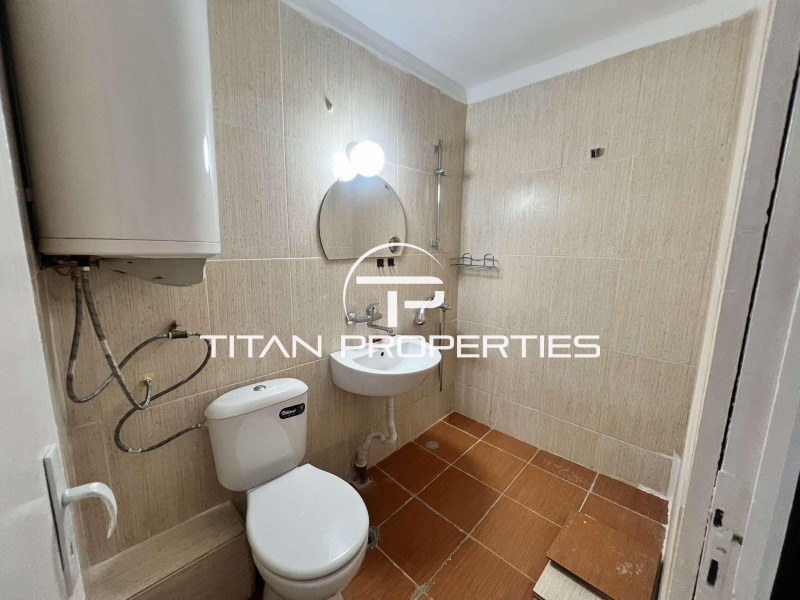 De inchiriat  1 dormitor Varna , Avtogara , 75 mp | 76342595 - imagine [9]