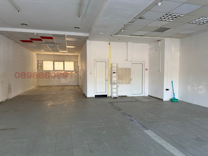 Дава под наем МАГАЗИН, гр. Габрово, Младост, снимка 2 - Магазини - 52781099