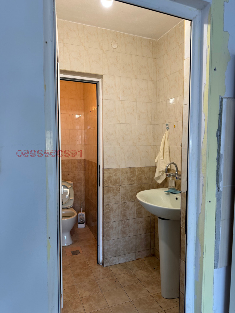 Дава под наем МАГАЗИН, гр. Габрово, Младост, снимка 5 - Магазини - 52781099