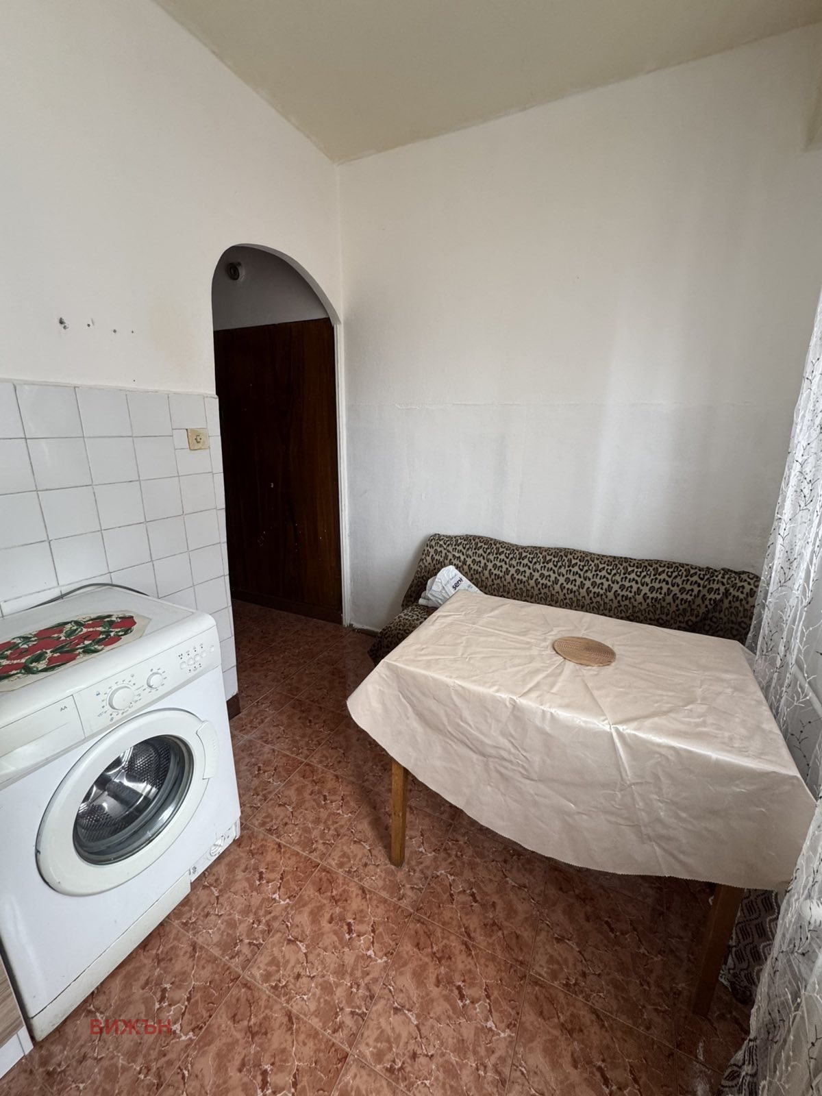 Дава под наем 2-СТАЕН, гр. Перник, Димова махала, снимка 5 - Апартаменти - 54030643