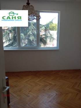 ���� ��� ���� 3-����� | Imot.bg � ����� ������ 6