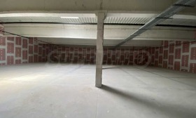 Til leje Industribygning