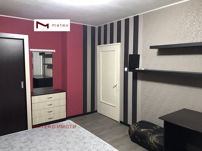 Te huur  Studio Varna , Vazrazjdane 3 , 48 m² | 57683191
