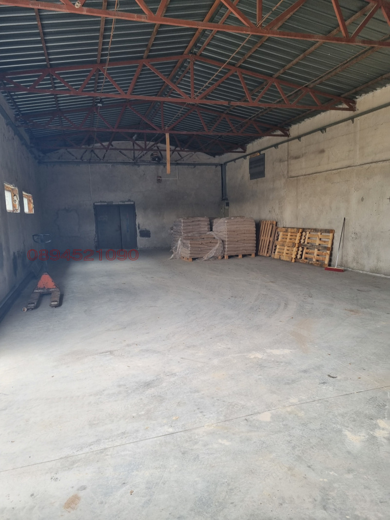 Дава под наем ПРОМ. ПОМЕЩЕНИЕ, гр. Разград, Промишлена зона - Запад, снимка 6 - Производствени сгради - 52780332