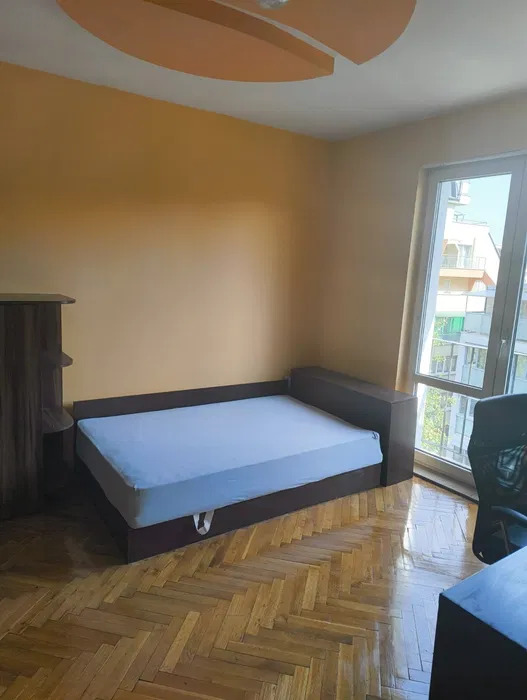 För uthyrning  3 sovrum Sofia , Krasno selo , 120 kvm | 64384490 - bild [4]