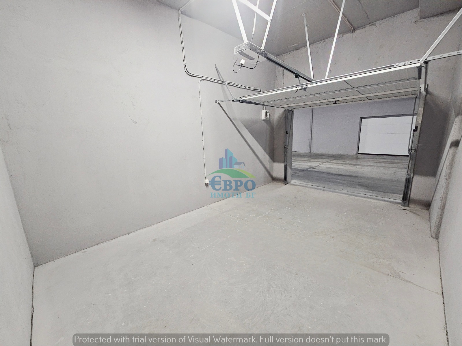 Дава под наем ГАРАЖ, ПАРКОМЯСТО, гр. София, Зона Б-5-3, снимка 3 - Гаражи и паркоместа - 54027529