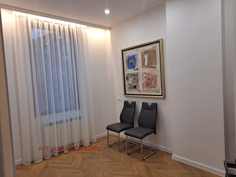 De inchiriat  3+ dormitor Sofia , Țentâr , 120 mp | 38160507 - imagine [11]