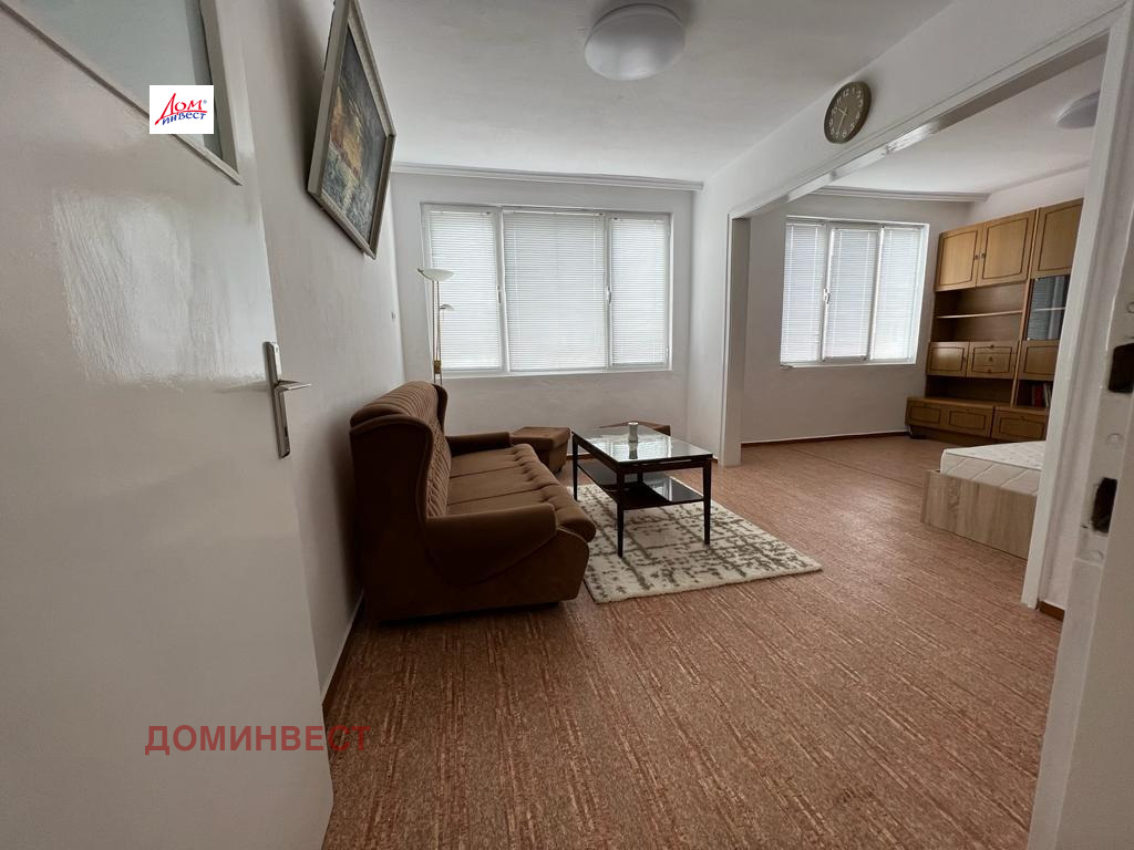 Дава под наем 3-СТАЕН, гр. Пловдив, Въстанически