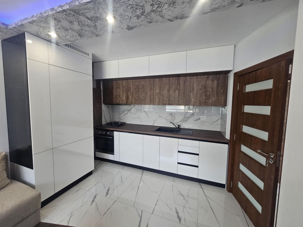 Дава под наем 3-СТАЕН, гр. Кърджали, Възрожденци