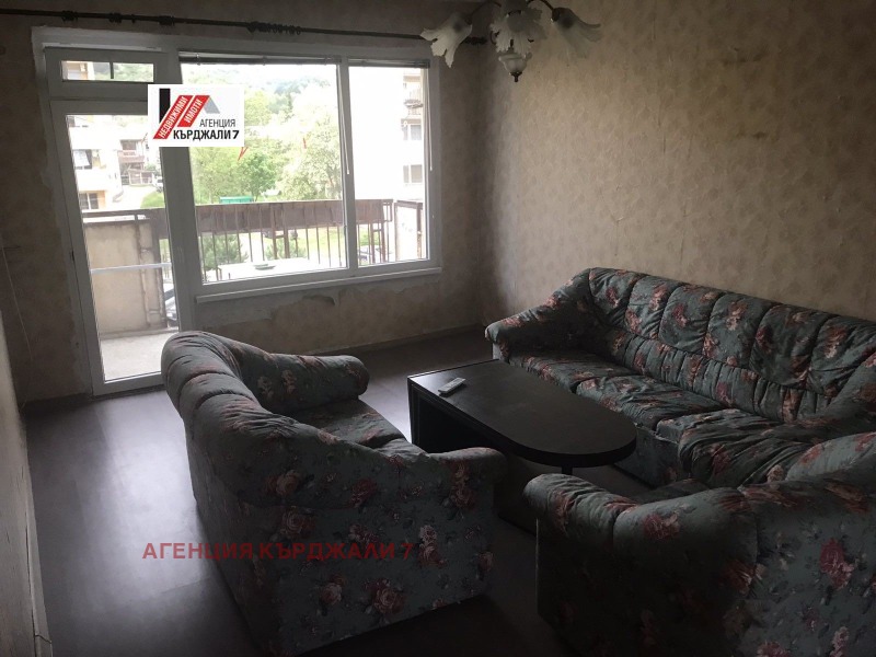 En renta  3+ dormitorios Kardzhali , Vazrozhdentsi , 97 metros cuadrados | 60574174 - imagen [2]