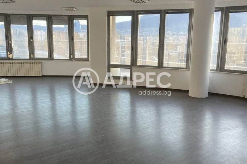 For Rent  Office Sofia , Iztok , 260 sq.m | 63908792