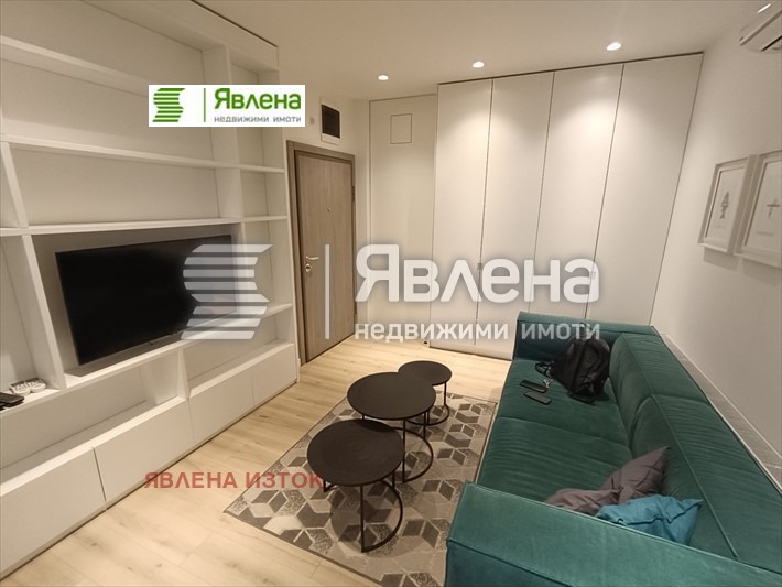 Дава под наем 3-СТАЕН, гр. София, Център