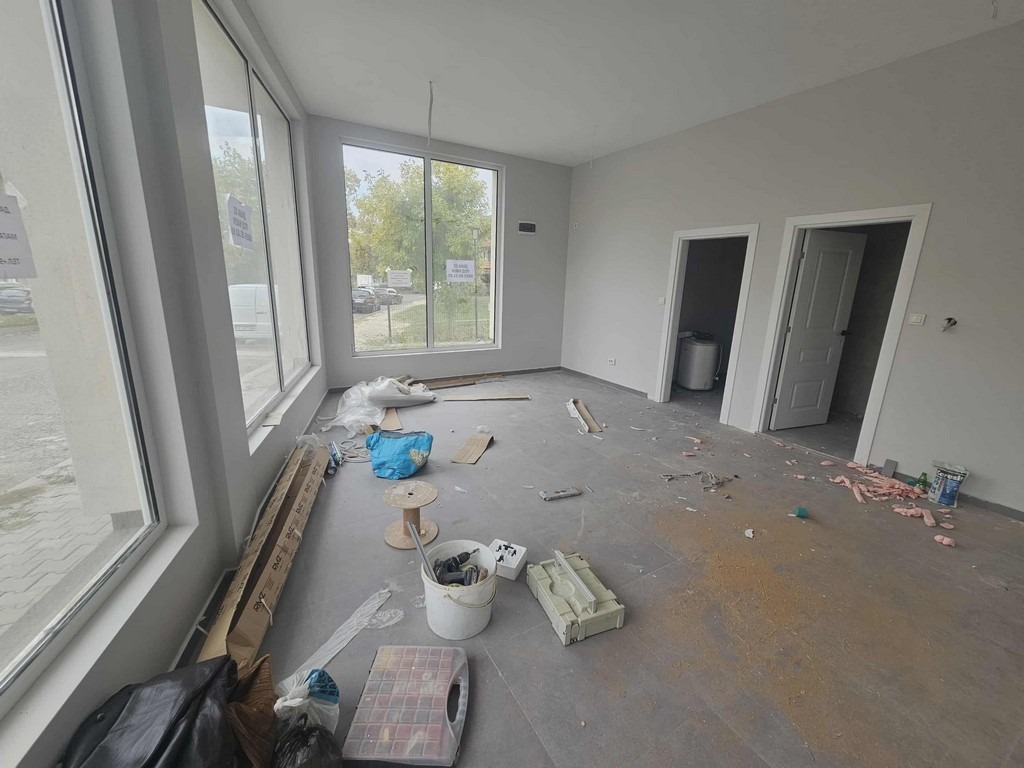 Дава под наем СКЛАД, гр. Кърджали, Възрожденци, снимка 2 - Складове - 52072287