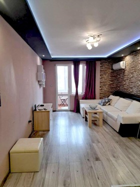 1 Schlafzimmer Lazur, Burgas 1