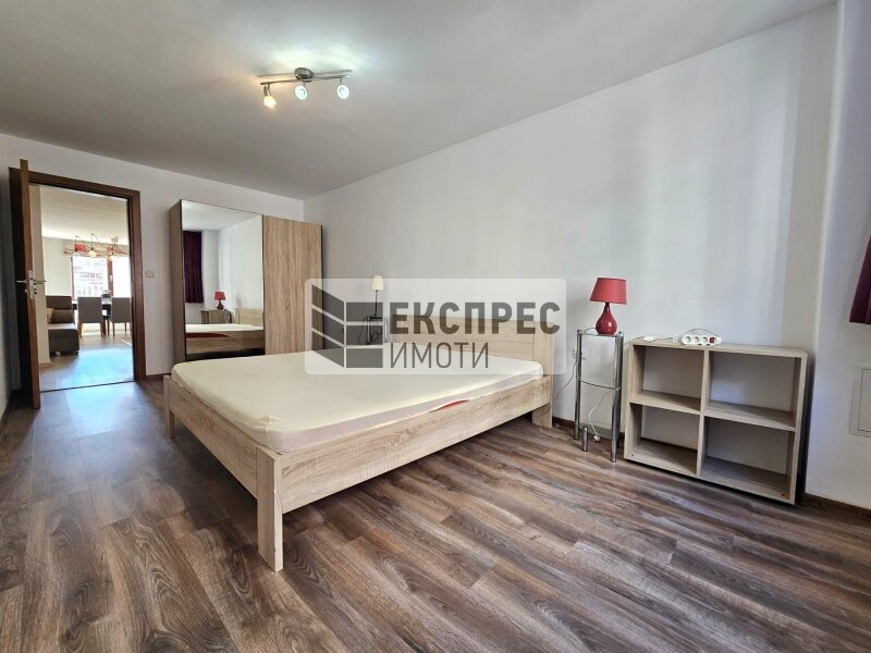 Дава под наем 4-СТАЕН, гр. Варна, Център, снимка 8 - Апартаменти - 53632649