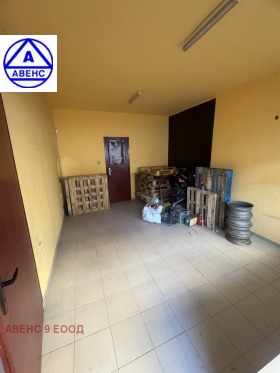 Boutique Chirok tsentar, Pleven