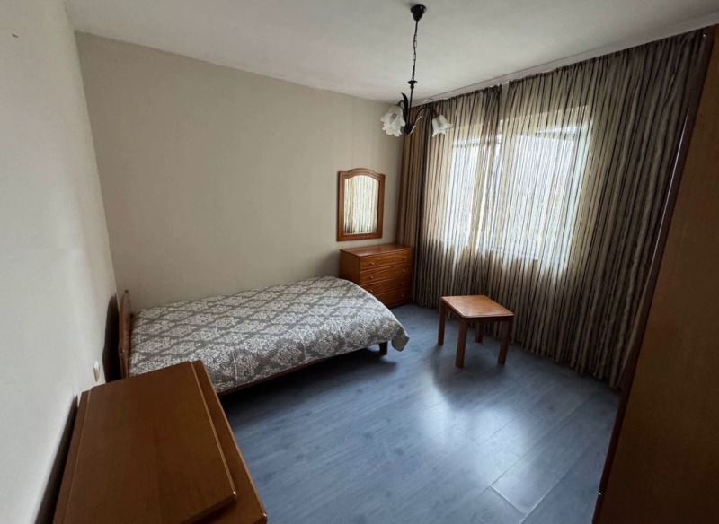K pronájmu  2 ložnice Sofia , Družba 1 , 90 m2 | 44480977 - obraz [5]