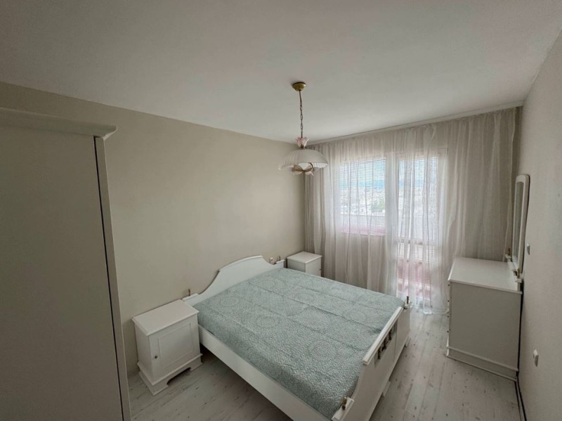K pronájmu  2 ložnice Sofia , Družba 1 , 90 m2 | 44480977 - obraz [3]