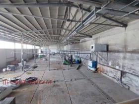 Budynek przemysłowy Gorna Orjachowica, region Wielkie Tyrnowo 3