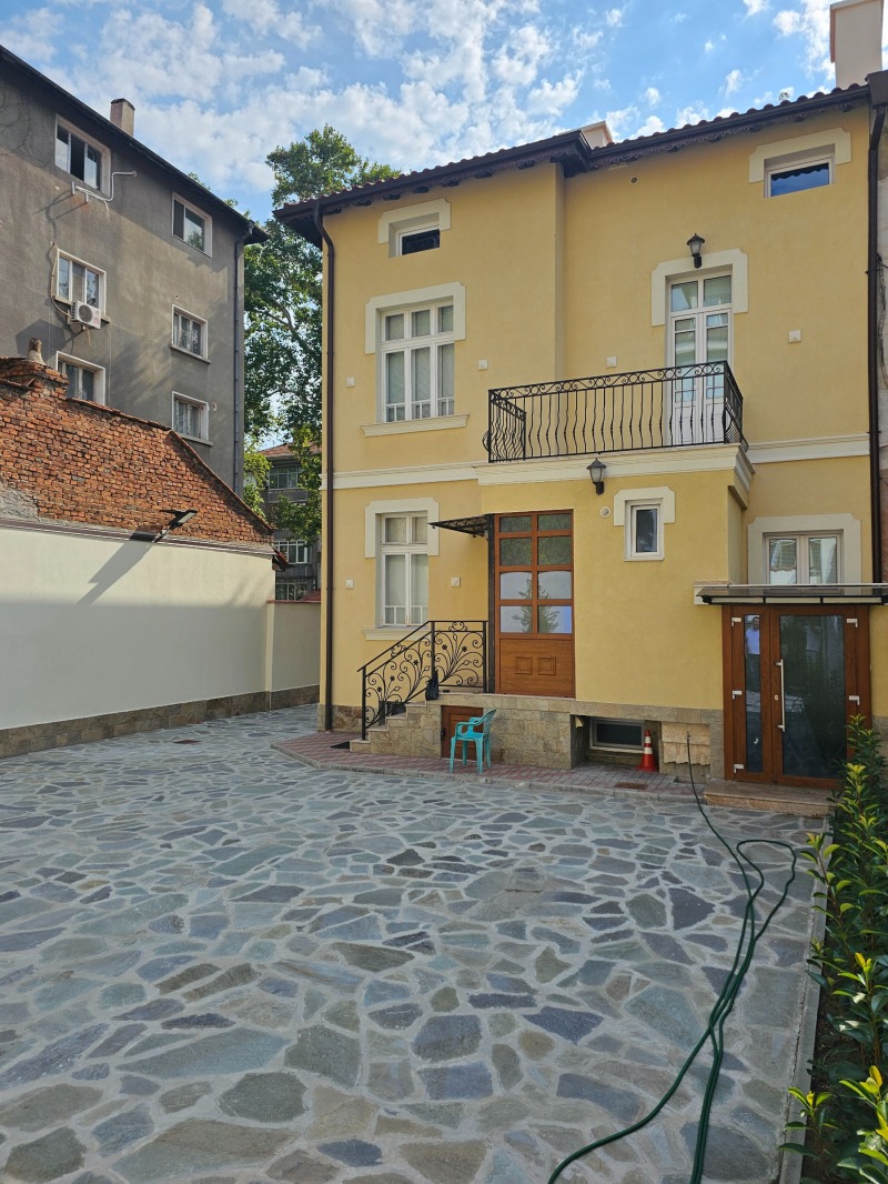 Kiadó  Ház Plovdiv , Centar , 420 négyzetméter | 27986658 - kép [4]