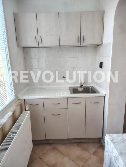 Дава под наем 3-СТАЕН, гр. Варна, Аспарухово, снимка 2 - Апартаменти - 52628002