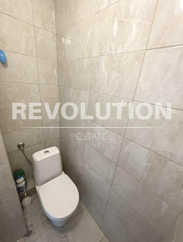 Дава под наем ЕТАЖ ОТ КЪЩА, гр. Варна, Бриз, снимка 7 - Етаж от къща - 53378077