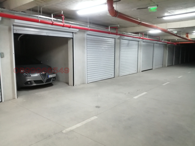 Дава под наем ГАРАЖ, ПАРКОМЯСТО, гр. Пловдив, Тракия, снимка 3 - Гаражи и паркоместа - 52786604