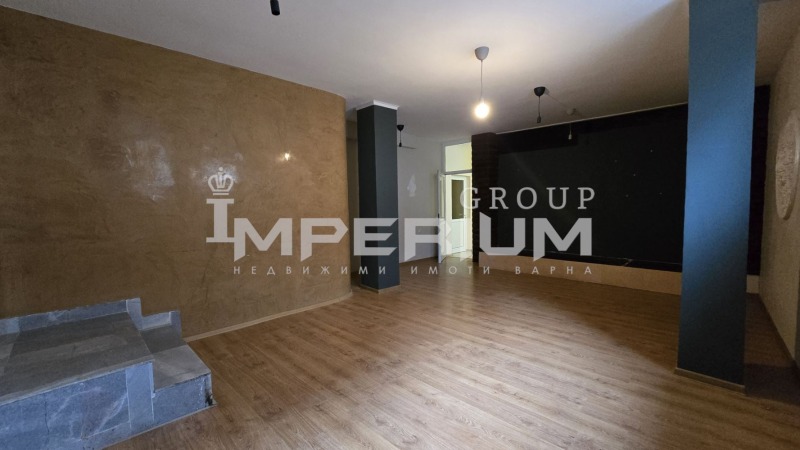 Дава под Наем ОФИС в град Варна, Операта - 105 кв.м / 400 € » 782.33 лв., ИМПЕРИУМ ГРУП