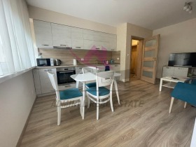 2 slaapkamers Sportna zala, Varna