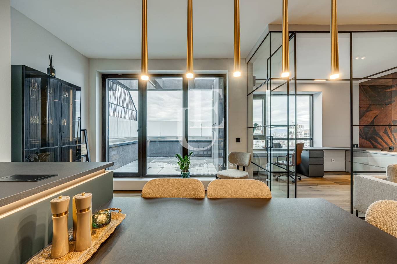 Дава под наем 3-СТАЕН, гр. София, Център, снимка 7 - Апартаменти - 54121070