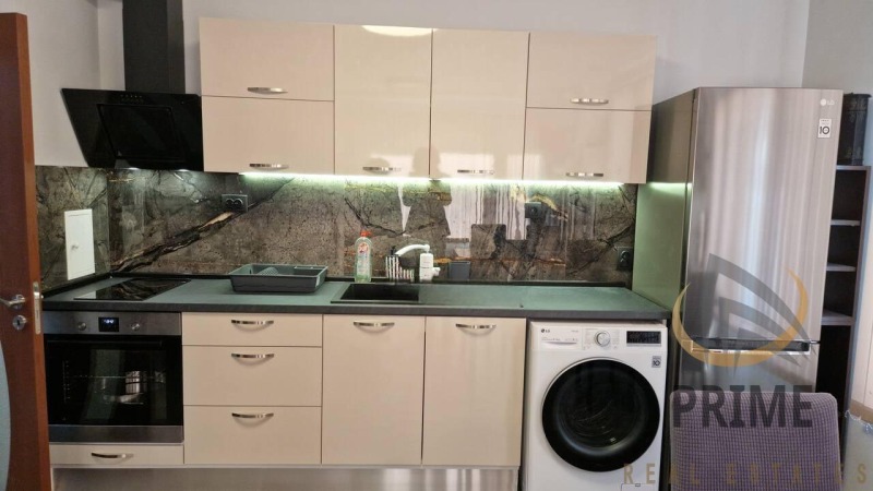 Дава под Наем 3-СТАЕН в град Бургас, Център - 100 кв.м / 780 € » 1 525.55 лв., ПРАЙМ РИЪЛ ЕСТЕЙТС ЕООД