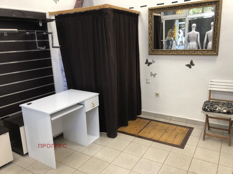 Te huur  Winkel Plovdiv , Tsentar , 40 m² | 54335739 - afbeelding [12]