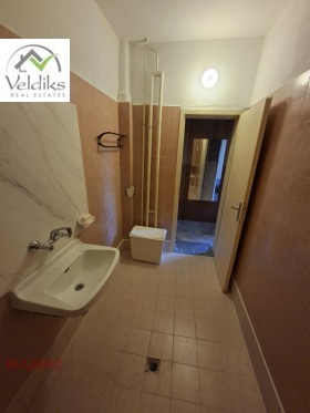 ���� ��� ���� 3-����� | Imot.bg � ����� ������ 9