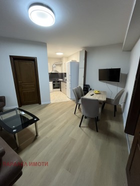 2 camere da letto Mladegki Halm, Plovdiv 10