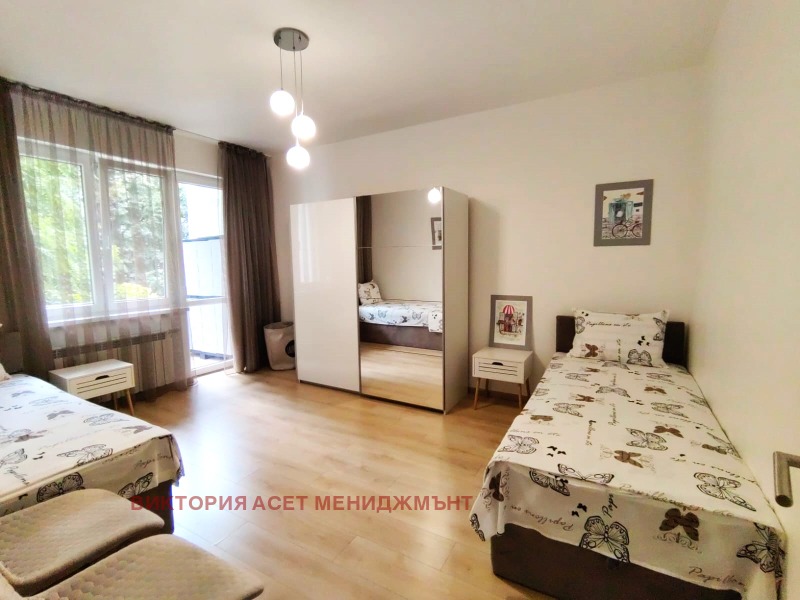 Zu vermieten  2 Schlafzimmer Sofia , Zentar , 130 qm | 30078049 - Bild [7]