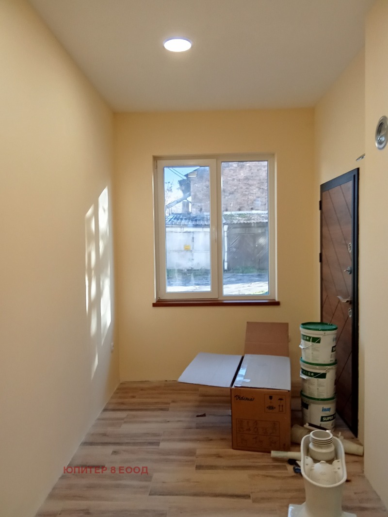 Дава под наем МАГАЗИН, гр. София, Център, снимка 8 - Магазини - 53508515