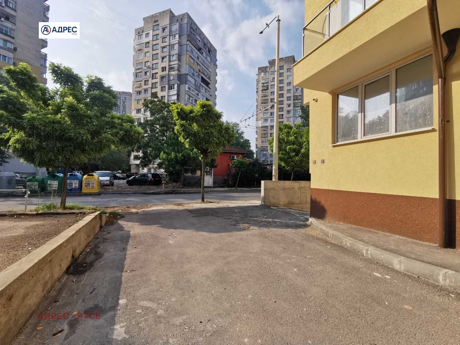 Дава под наем ГАРАЖ, ПАРКОМЯСТО, гр. Русе, Алеи Възраждане, снимка 7 - Гаражи и паркоместа - 55449572