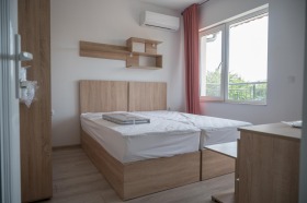 1 Schlafzimmer Awtogara, Warna 7