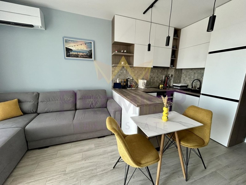 Para alugar  Estúdio Varna , k.k. Sv.Sv. Konstantin i Elena , 30 m² | 23226487 - imagem [5]
