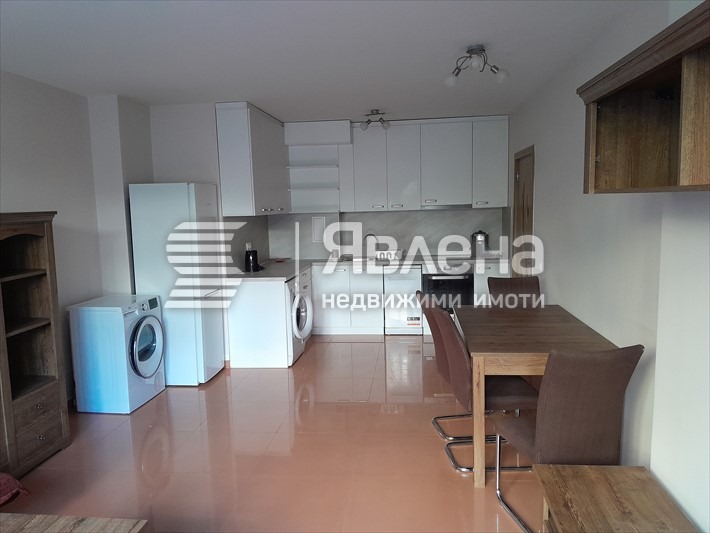 Дава под наем 2-СТАЕН, гр. София, Център, снимка 2 - Апартаменти - 55591795
