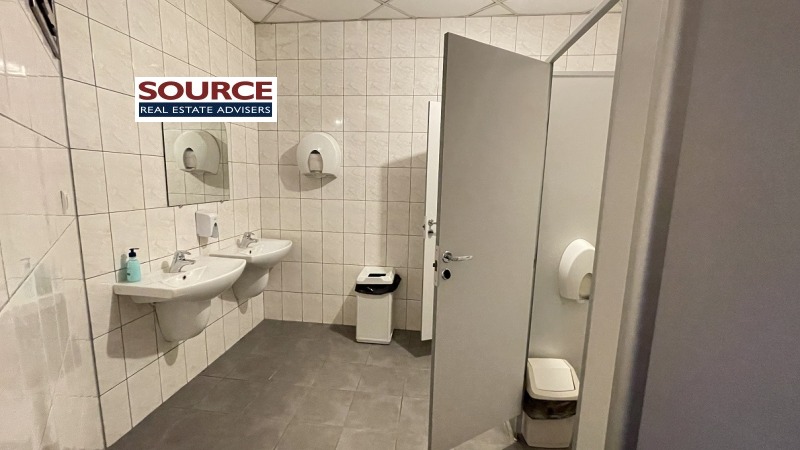 Da affittare  Ufficio Sofia , Iztok , 460 mq | 98009278 - Immagine [13]