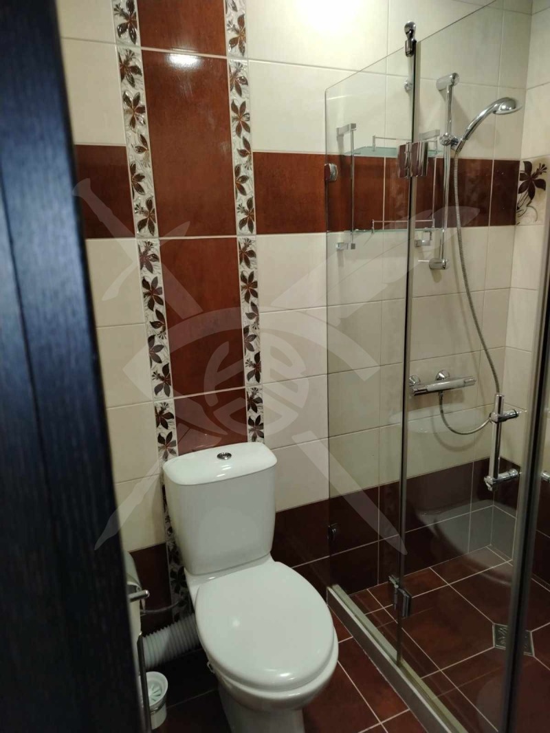 Da affittare  2 camere da letto Varna , k.k. Sv.Sv. Konstantin i Elena , 105 mq | 58920243 - Immagine [7]