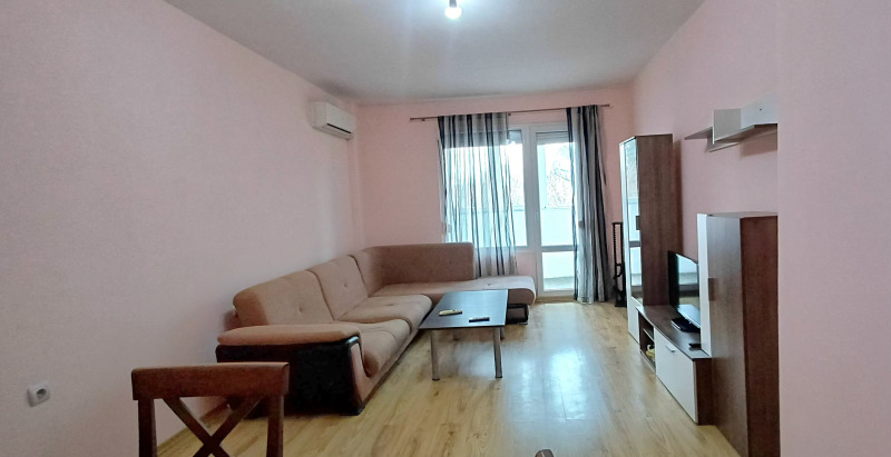 Дава под наем 3-СТАЕН, гр. Бургас, Изгрев